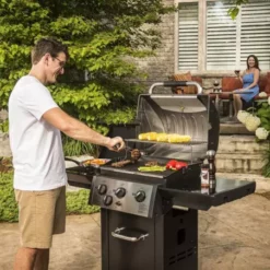 Broil King Barbecue Gaz Royal 340 + Housse Broilking -Barbecue Soldes Magasin barbecue gaz royal 340 housse 2